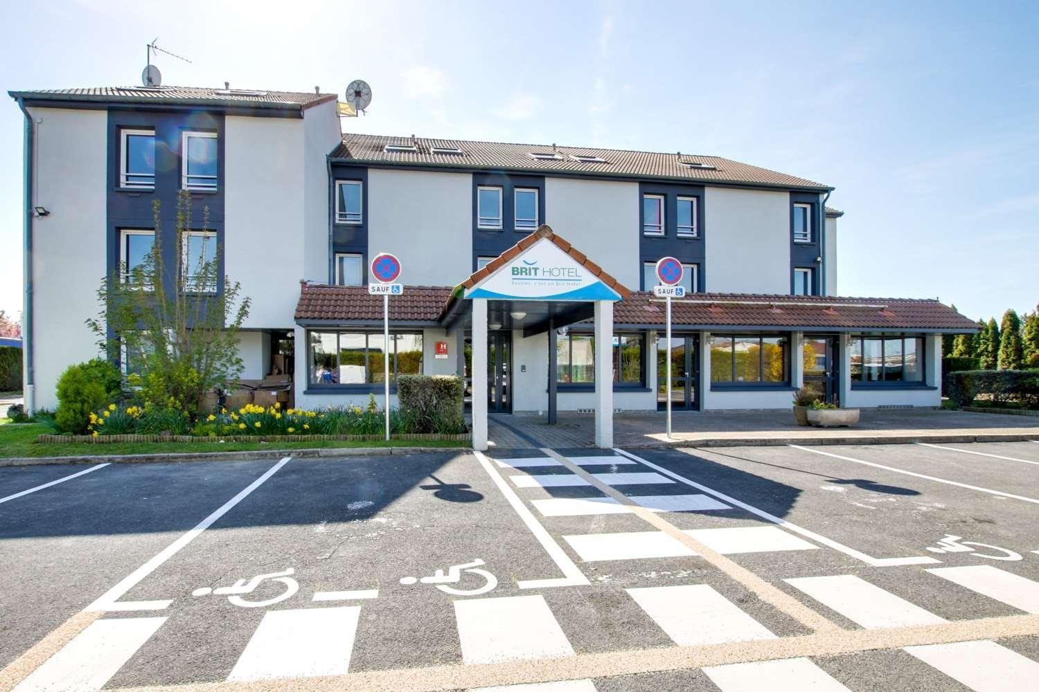 Brit Hotel Reims La Neuvillette Exterior foto