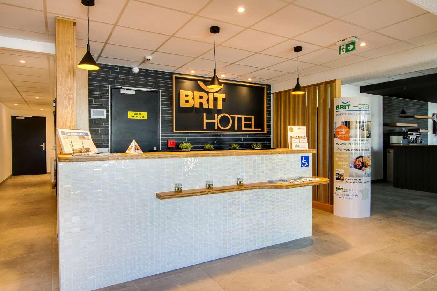 Brit Hotel Reims La Neuvillette Exterior foto