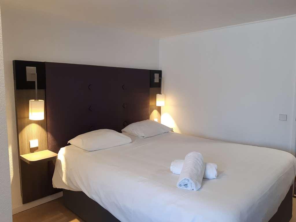 Brit Hotel Reims La Neuvillette Habitación foto